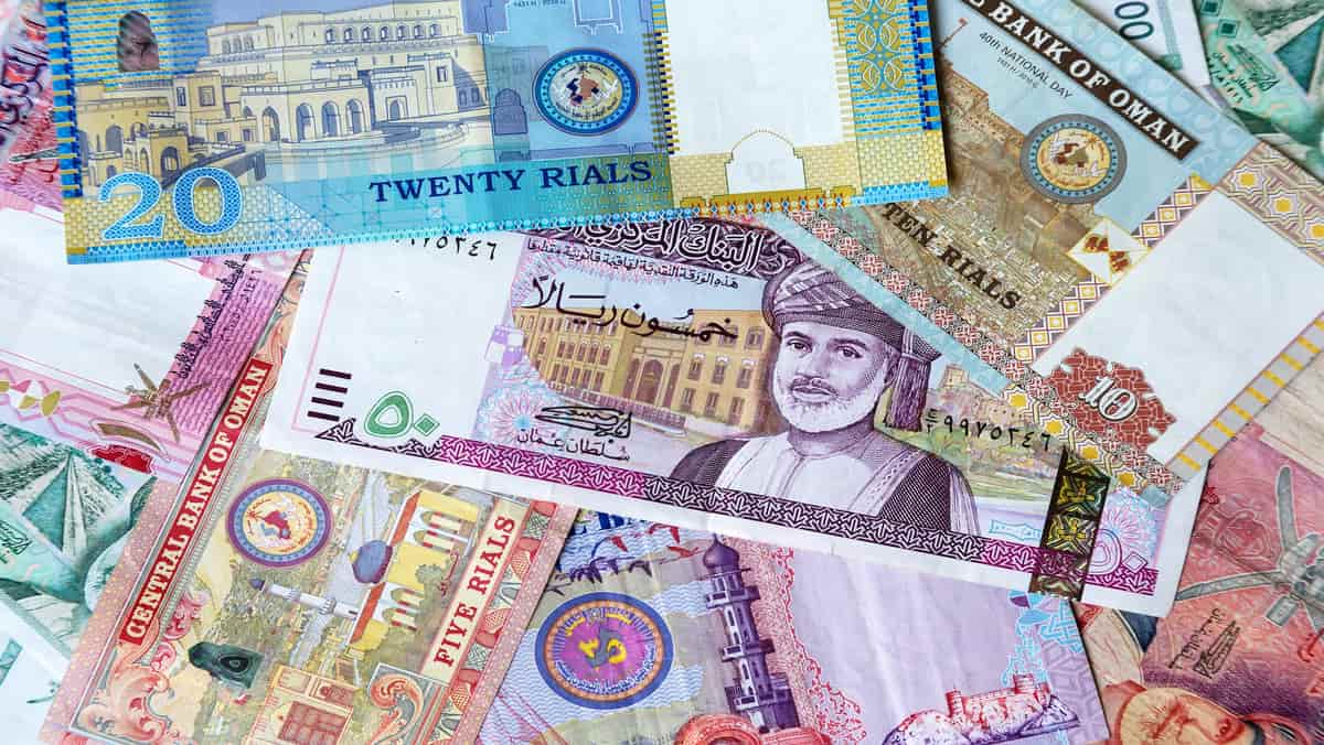 سعر الريال العماني اليوم
