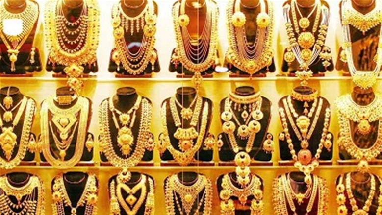 أسعار الذهب اليوم الأحد 11 يناير 2026 تراجع سعر عيار 21 في محال الصاغة مع تحديث مستمر