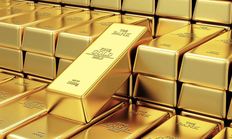 ارتفاع أسعار الذهب في السوق المحلية بسبب تحوط التجار ونقص المعروض من الخام