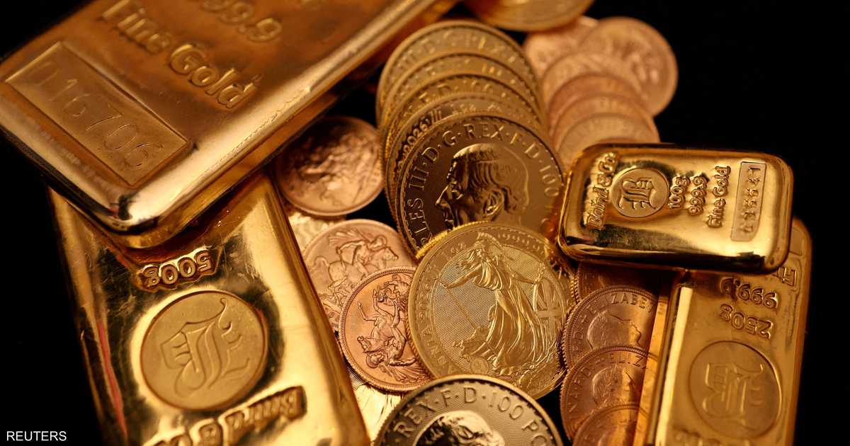 ارتفاع قياسي لسعر الذهب مع تجاوز السعر حاجز 4900 دولار لأول مرة في تاريخ السوق العالمي