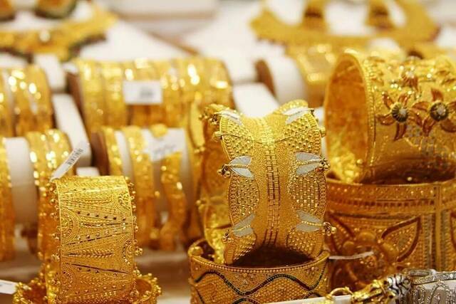 استقرار أسعار الذهب في مصر في بداية تعاملات السبت وسط توقعات بحركة سوق متوازنة