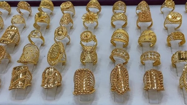 انخفاض مفاجئ في سعر الجنيه الذهب وعيار 21 بعد القفزة التاريخية الأخيرة