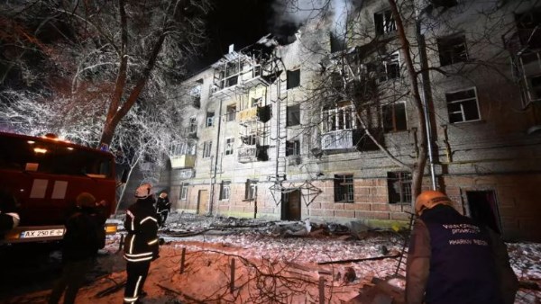 روسيا تشن هجومًا مكثفًا على قطاع الطاقة بـ400 صاروخ وطائرة مسيرة