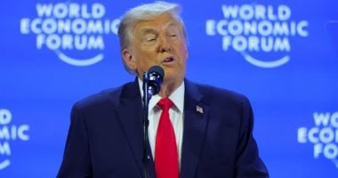 ستارمر يرفض تهديدات ترامب حول جرينلاند في وقت يكشف فيه تايمز ضعف الجيش الأمريكي بالقطب الشمالي وزيارة مرتقبة لرئيسة فنزويلا للولايات المتحدة