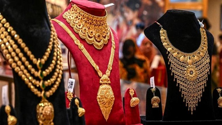 سعر أوقية الذهب يتجاوز 4900 دولار عالميًا لأول مرة وتأثيره على السوق المصري