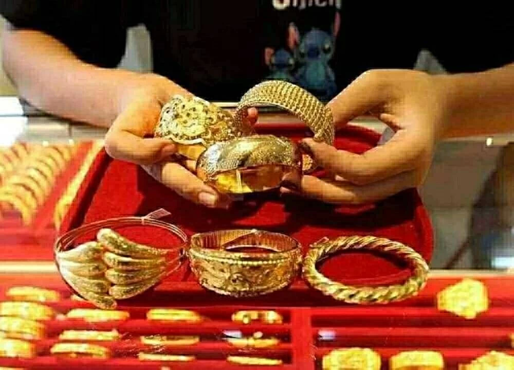 سعر الذهب اليوم الخميس 22 يناير 2026 يرتفع بقيادة عيار 21 لأعلى مستوياته في الأسواق المحلية والعالمية