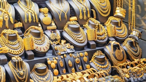 سعر الذهب في الكويت مساء اليوم 10 يناير 2026 وتحولات السوق التي تجذب اهتمام المستثمرين